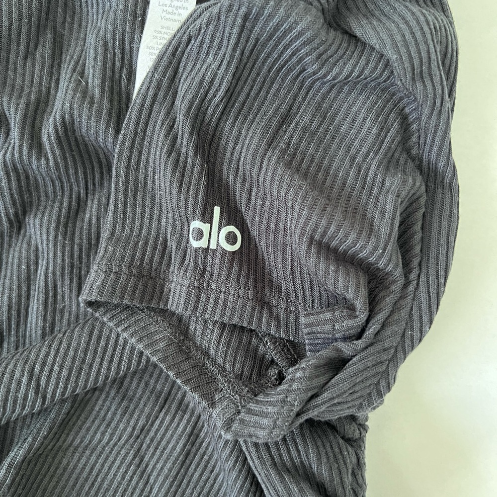 ALO Yoga Black Wrap Crop Top - Picture 7 of 7